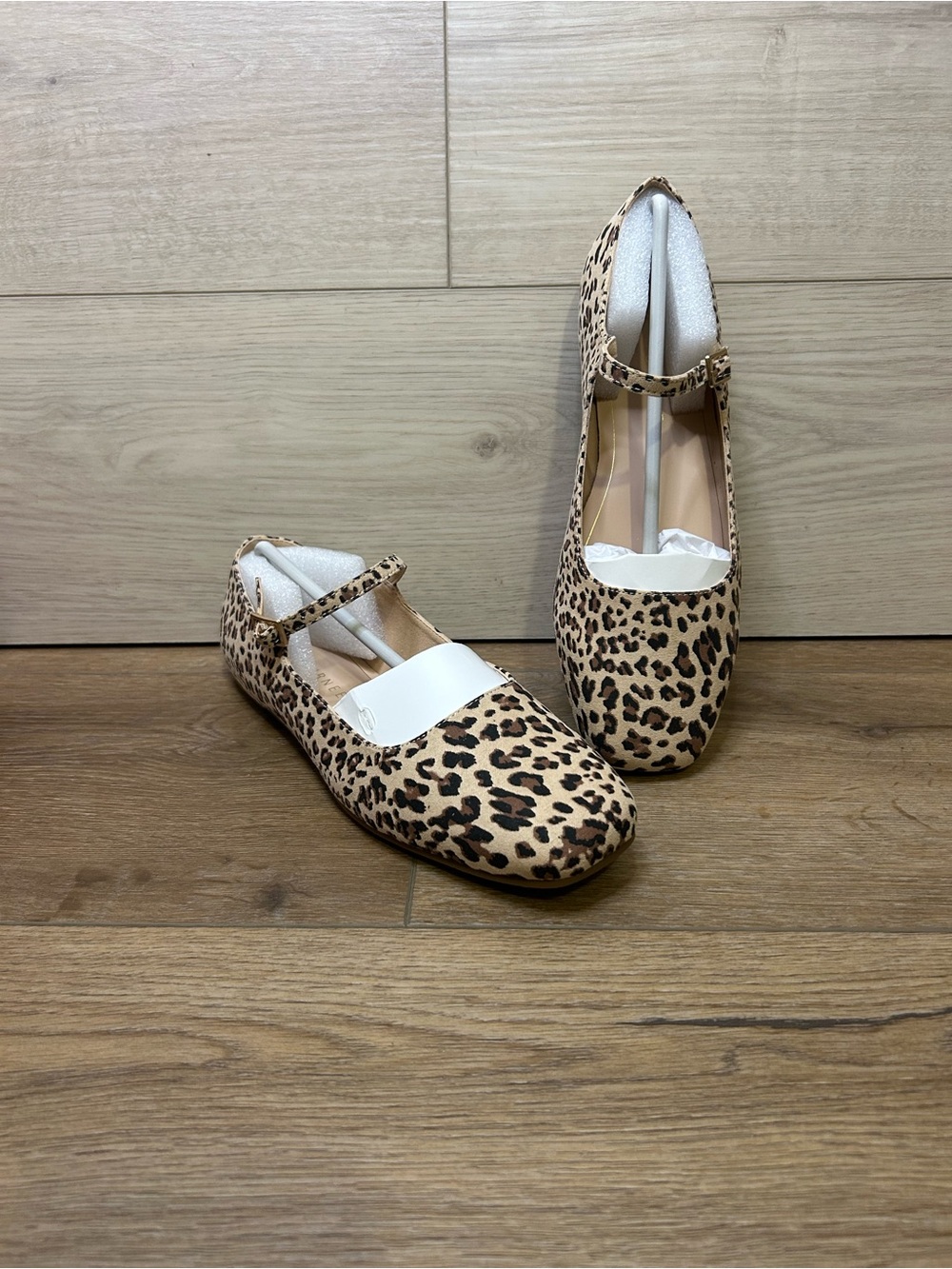 Journee Collection Leopard Mary Jane Flats 7